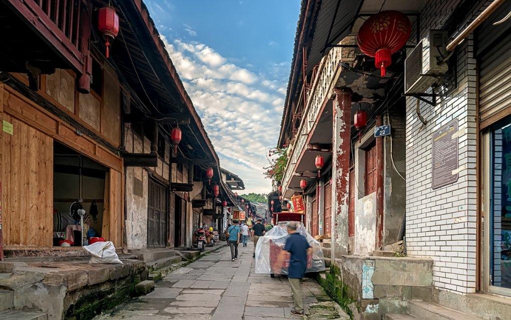 鄂尔多斯工业互联网开发者大会举行 李理出席 杜汇良致辞